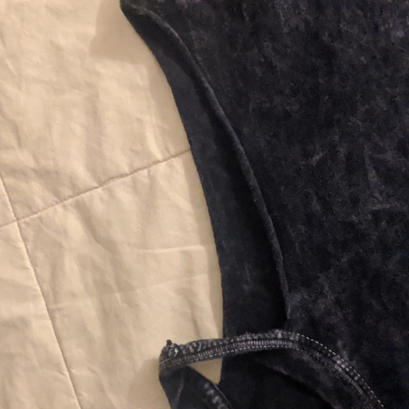 AC/DC women's top - Picture 4 of 5